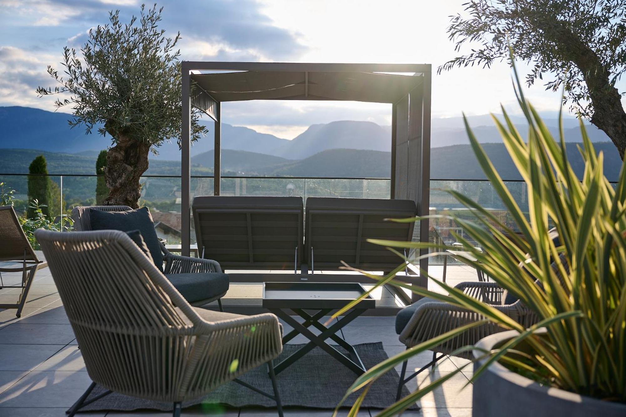 Das Panorama Designhotel Caldaro Extérieur photo