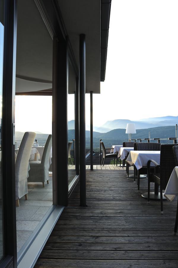 Das Panorama Designhotel Caldaro Extérieur photo